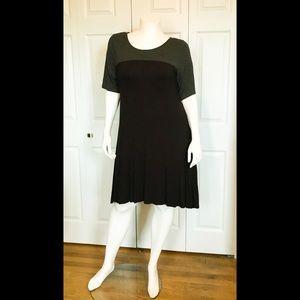 Nina Leonard - Knit swing dress with pockets!!!!